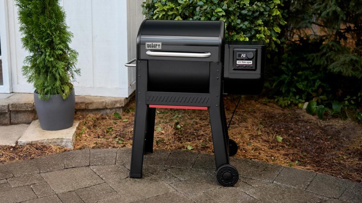 Weber's Smoque Introduces Smart Grilling at an Affordable Price Point